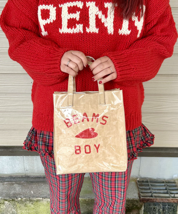 Kyooka Sayakaさんの「BEAMS WOMEN｜【別注】THE BOOKSTORE / Hand Logo Sweater 25FW」を使ったコーディネート