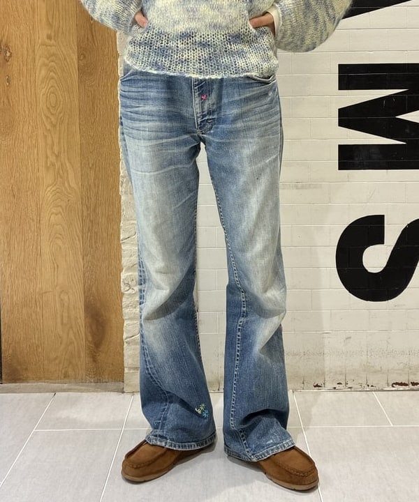 津藤 理佐子さんの「BEAMS WOMEN｜カスリ モヘア ベースボール」を使ったコーディネート