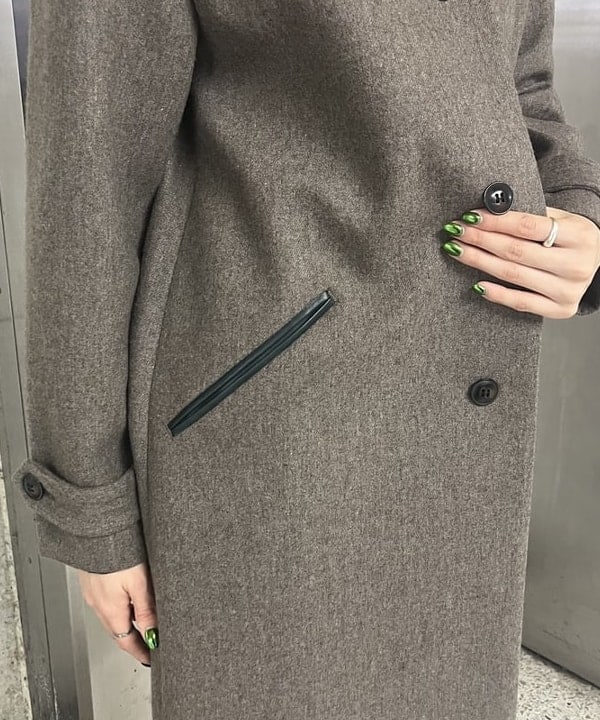 中平 あみさんの「BEAMS WOMEN｜AK+1 / ボンディング コート」を使ったコーディネート