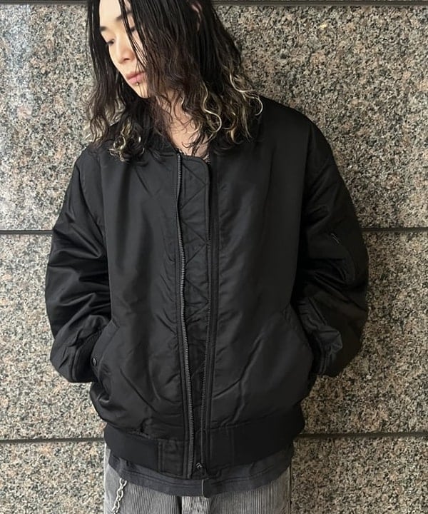 菊田 悠さんの「BEAMS WOMEN｜リラックスフィット THERMOLITE(R) MA-1 （撥水）」を使ったコーディネート