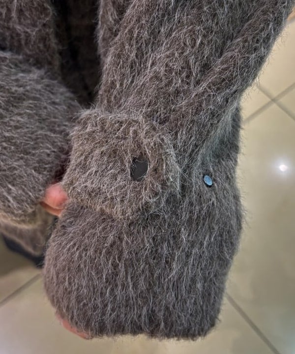 山本 里南さんの「BEAMS WOMEN｜シャギースタンド カラー ハーフ コート」を使ったコーディネート