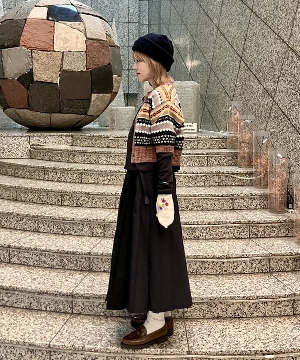 小原 もこさんの「BEAMS WOMEN｜BEAMS BOY / BBロゴ ショップバック」を使ったコーディネート