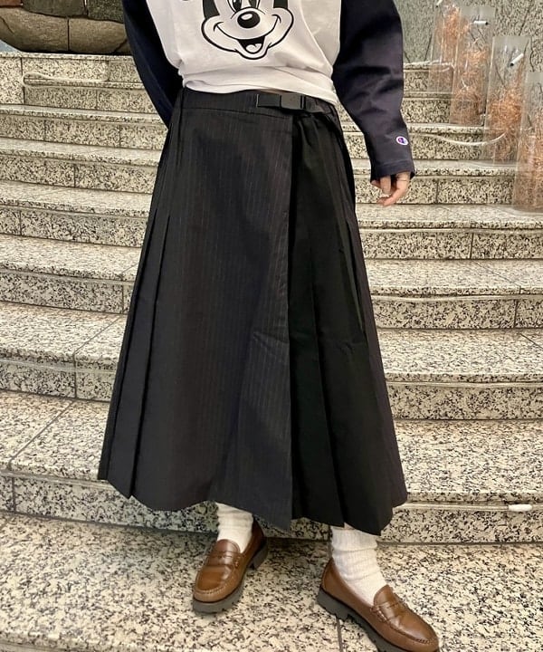 小原 もこさんの「BEAMS WOMEN｜BEAMS BOY / BBロゴ ショップバック」を使ったコーディネート