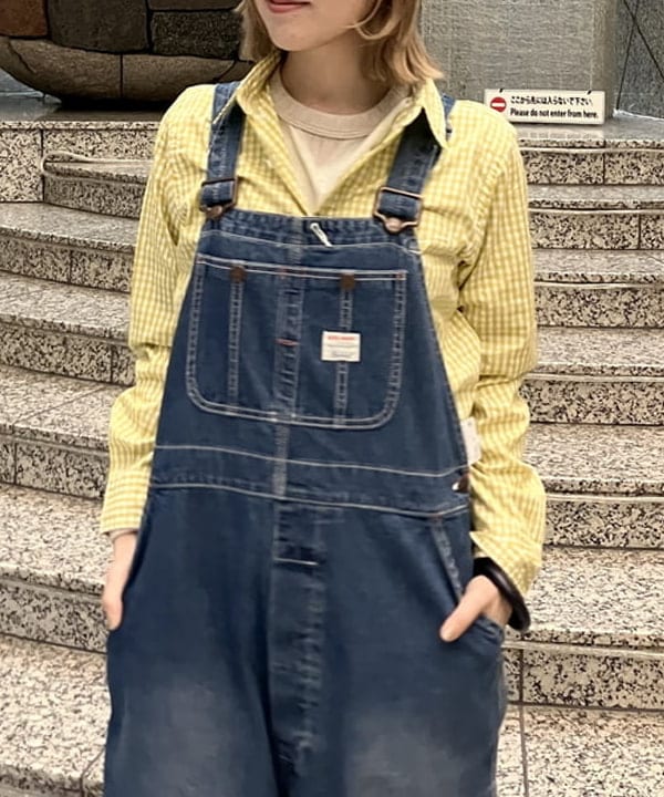 小原 もこさんの「BEAMS WOMEN｜マルチボーダー ベスト」を使ったコーディネート