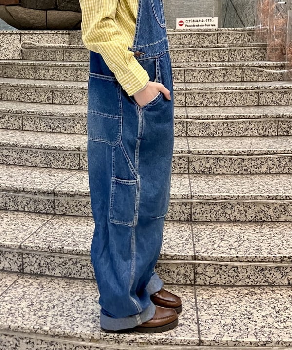 小原 もこさんの「BEAMS WOMEN｜マルチボーダー ベスト」を使ったコーディネート