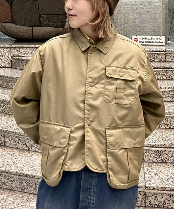 小原 もこさんの「BEAMS WOMEN｜マルチボーダー ベスト」を使ったコーディネート