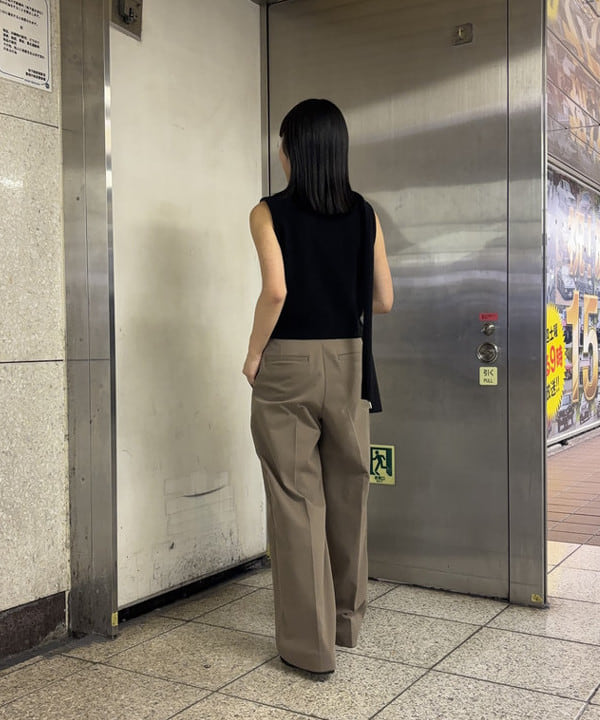 野村 美紅さんの「BEAMS WOMEN｜カフ デタッチャブル ダブルジャケット」を使ったコーディネート