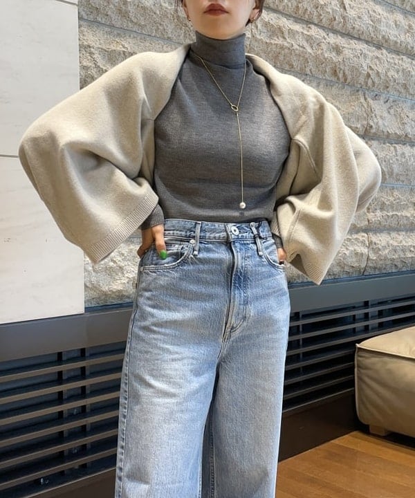 SAKAIさんの「BEAMS WOMEN｜	クロップド 2WAY ニット」を使ったコーディネート