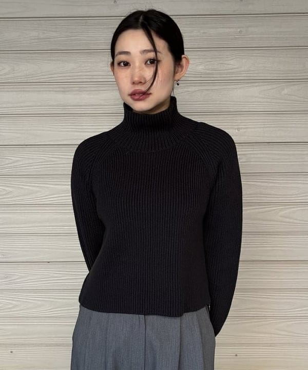 ayaneさんの「BEAMS WOMEN｜スタンドネック 中綿ブルゾン コート .M」を使ったコーディネート