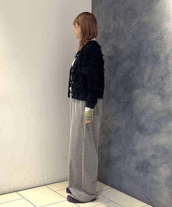 あすかさんの「BEAMS WOMEN｜カット ジャカード フリンジ Vネック カーディガン」を使ったコーディネート