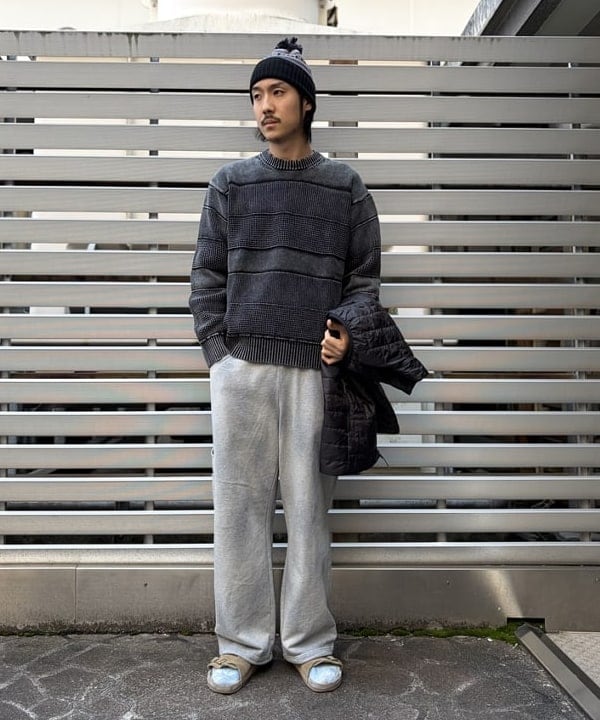 高遠 恒巳さんの「BEAMS WOMEN｜ワイドフィット フェード コットン クルーネック」を使ったコーディネート