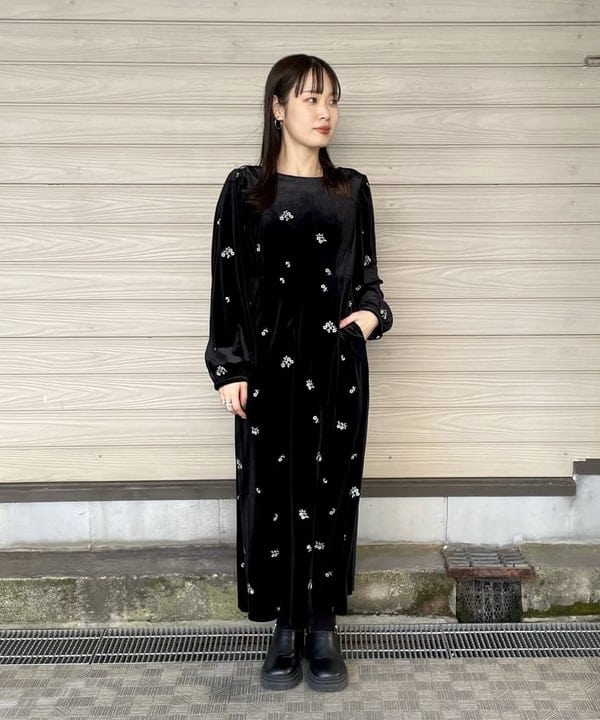 カタヤマ アヤさんの「BEAMS WOMEN｜フェイクファー ショート ブルゾン」を使ったコーディネート