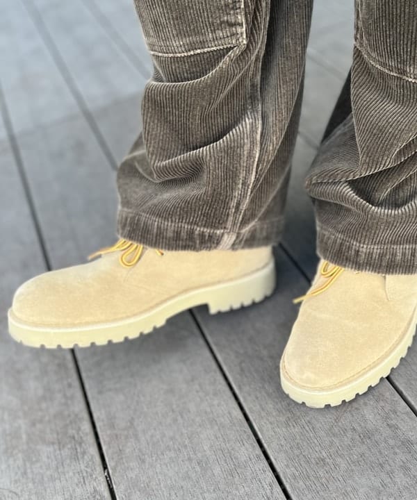 BAKU(東江 漠)さんの「BEAMS WOMEN｜ダブル二ー コーデュロイ ワークパンツ」を使ったコーディネート