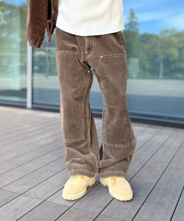 BAKU(東江 漠)さんの「BEAMS WOMEN｜ダブル二ー コーデュロイ ワークパンツ」を使ったコーディネート