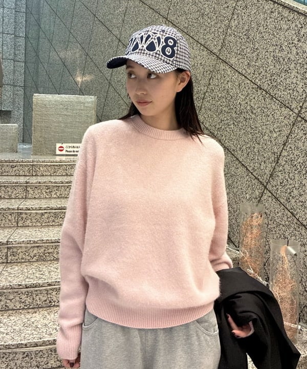 amiriさんの「BEAMS WOMEN｜ヤク フォックス ロングスリーブ プルオーバーニット」を使ったコーディネート