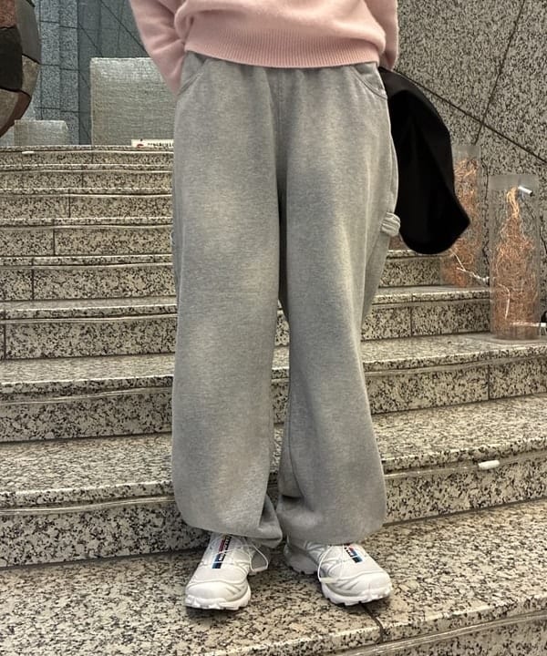 amiriさんの「BEAMS WOMEN｜ヤク フォックス ロングスリーブ プルオーバーニット」を使ったコーディネート