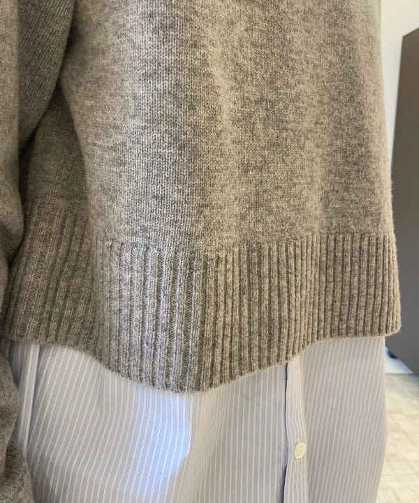 SAKAIさんの「BEAMS WOMEN｜7ゲージ ウール クルーネック プルオーバー」を使ったコーディネート