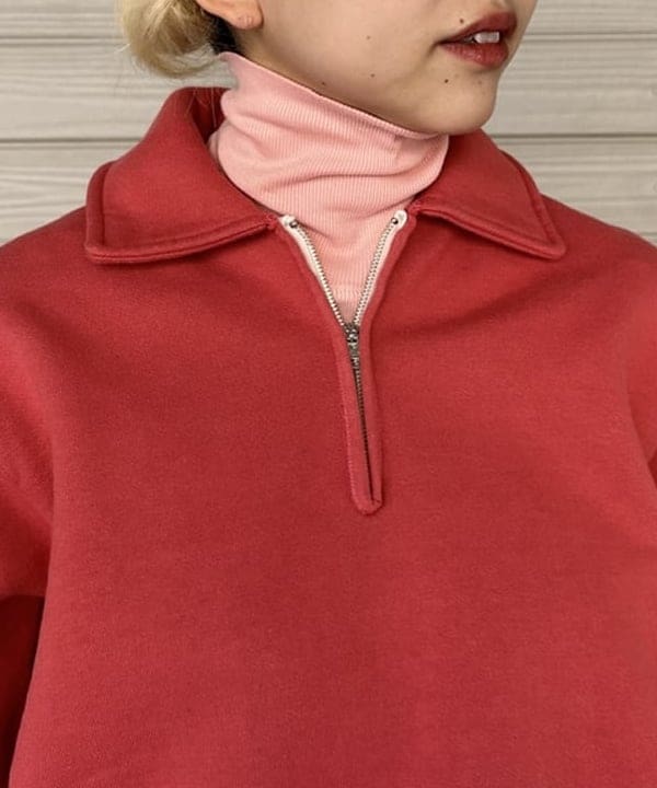 MATSUMOTO AMIさんの「BEAMS WOMEN｜WHITESVILLE / HALF ZIP SWEAT」を使ったコーディネート