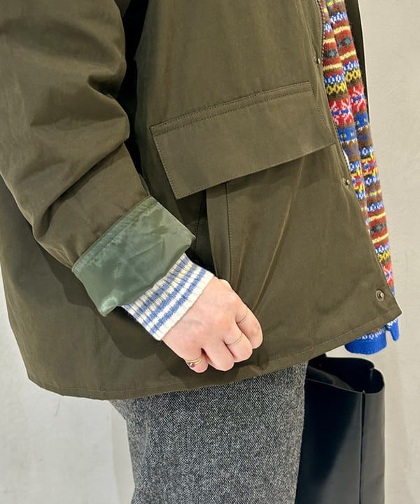 ナツハさんの「BEAMS WOMEN｜【別注】ROBERT MACKIE / フェアアイル マフラー」を使ったコーディネート