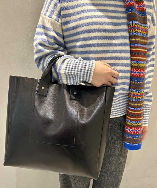 ナツハさんの「BEAMS WOMEN｜【別注】ROBERT MACKIE / フェアアイル マフラー」を使ったコーディネート