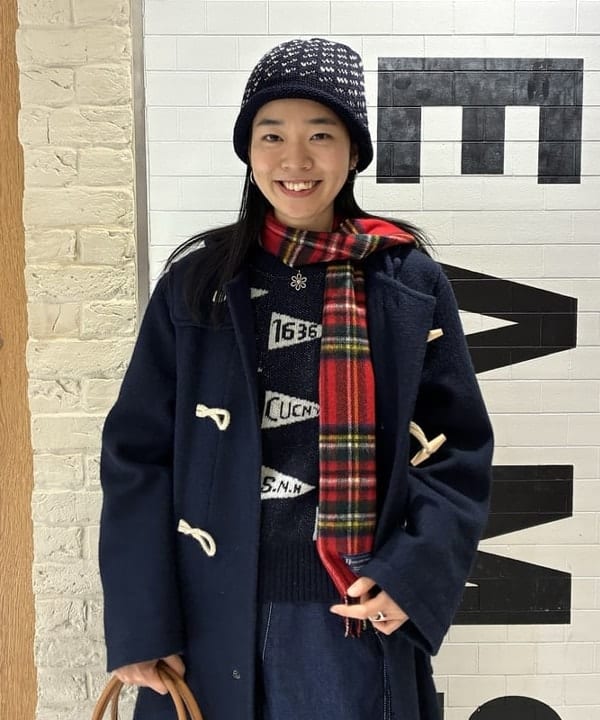 津藤 理佐子さんの「BEAMS WOMEN｜ペナント ニット プルオーバー」を使ったコーディネート