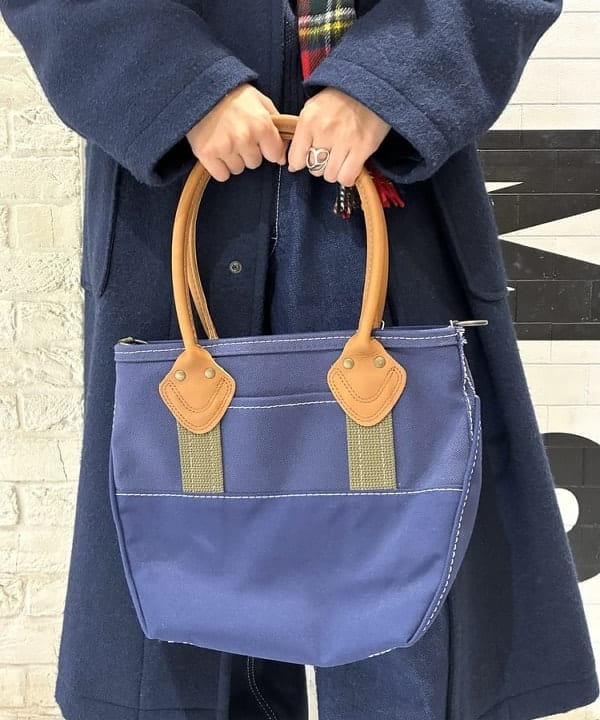 津藤 理佐子さんの「BEAMS WOMEN｜ペナント ニット プルオーバー」を使ったコーディネート