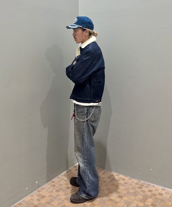 Ryohei Takataさんの「BEAMS WOMEN｜AMERICAN NEEDLE / Corduroy Rope - FORD」を使ったコーディネート