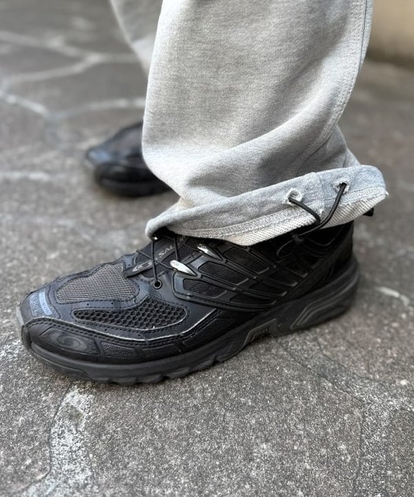 しゅうとさんの「BEAMS WOMEN｜【別注】LACOSTE / ジップ カーディガン」を使ったコーディネート