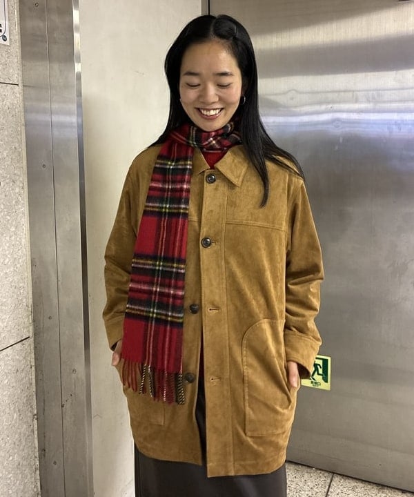 津藤 理佐子さんの「BEAMS WOMEN｜【別注】Nor’Easterly / シェットランド シャギー クルーネック 25FW」を使ったコーディネート