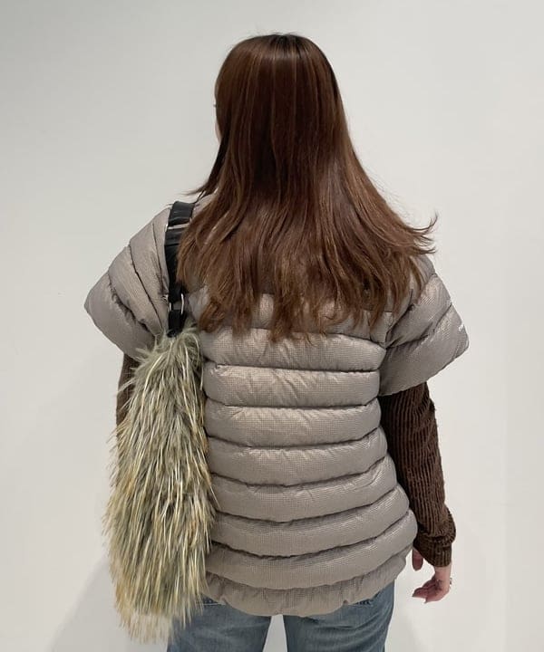 松本 佳菜子さんの「BEAMS WOMEN｜THE NORTH FACE / エンライドコンバーチブルダウンジャケット」を使ったコーディネート