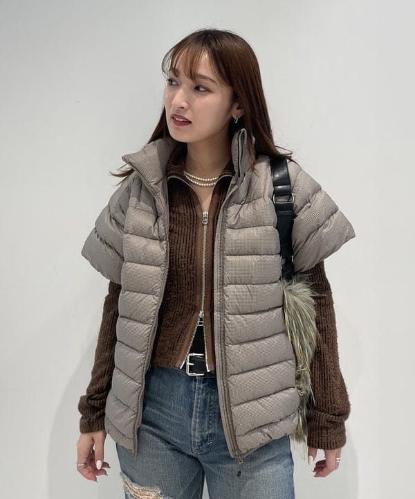 松本 佳菜子さんの「BEAMS WOMEN｜THE NORTH FACE / エンライドコンバーチブルダウンジャケット」を使ったコーディネート