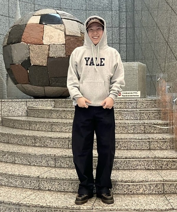 赤羽 花さんの「BEAMS WOMEN｜Champion / リバースウィーブ(R) フーデッド スウェット シャツ」を使ったコーディネート