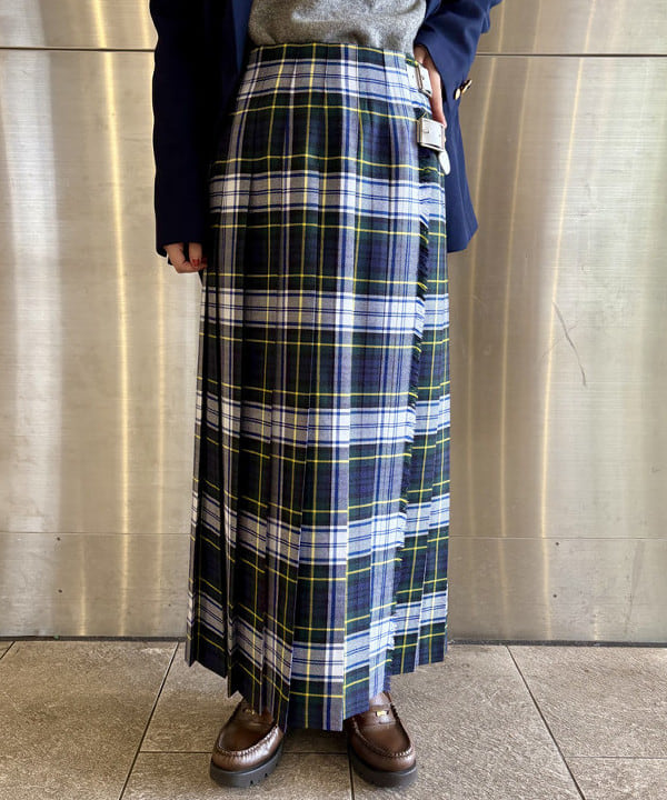 みりさんの「スクエア 型押レザー 腕時計Ⅱ」を使ったコーディネート