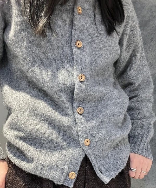 にしだてさんの「BEAMS WOMEN｜【別注】ROBERT MACKIE / フェアアイル ニットキャップ」を使ったコーディネート