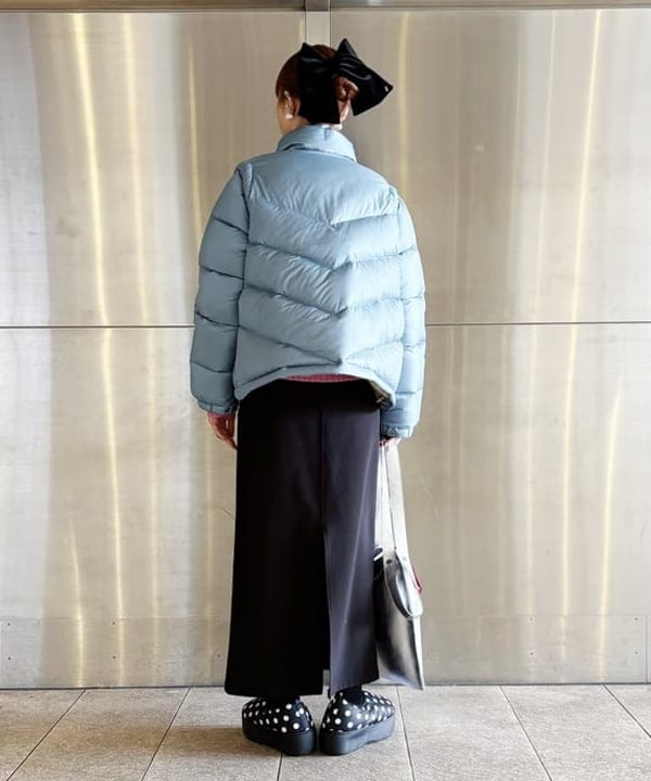 りかちょび/岸本梨佳さんの「BEAMS WOMEN｜【別注】Nor&rsquo;Easterly / シェットランド シャギー クルーネック 25FW」を使ったコーディネート