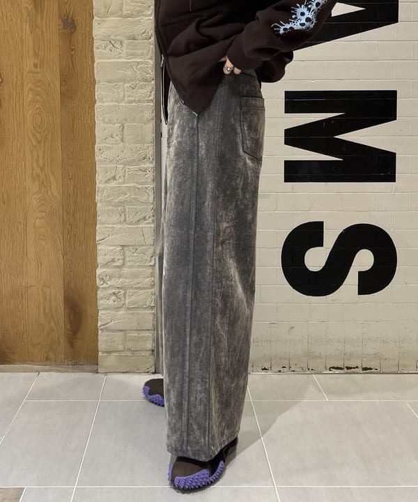 江口 息吹さんの「BEAMS WOMEN｜アンゴラ混 ビーニー」を使ったコーディネート