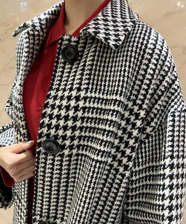 茂野 真楓さんの「BEAMS WOMEN｜MACKINTOSH / COLIIN グレンチェック コート」を使ったコーディネート