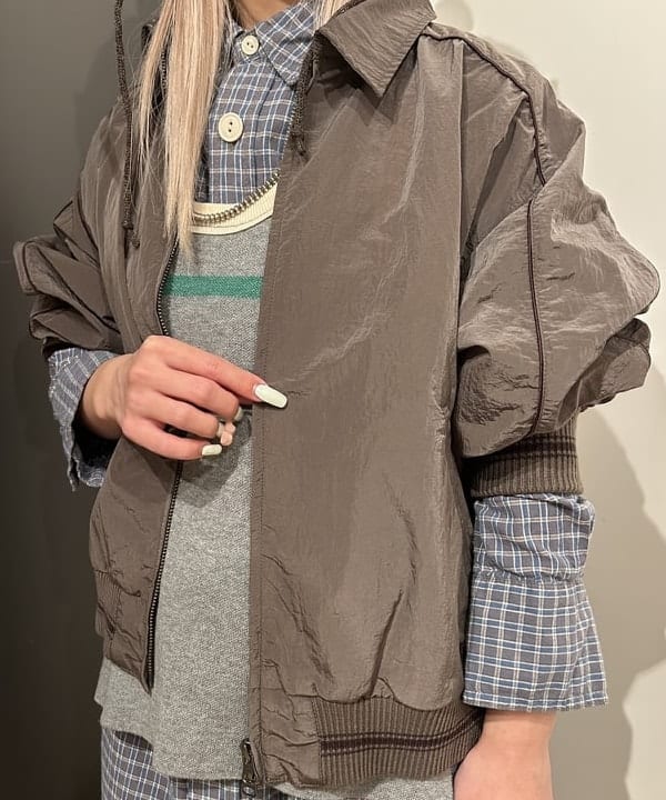 ando naoさんの「BEAMS WOMEN｜Blundstone / LOW CUT」を使ったコーディネート