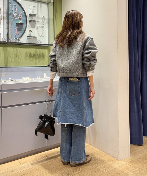 大木さんの「BEAMS WOMEN｜ループ シャギー ジップ ブルゾン」を使ったコーディネート