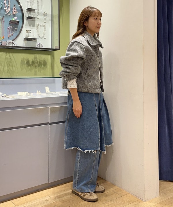 大木さんの「BEAMS WOMEN｜ループ シャギー ジップ ブルゾン」を使ったコーディネート