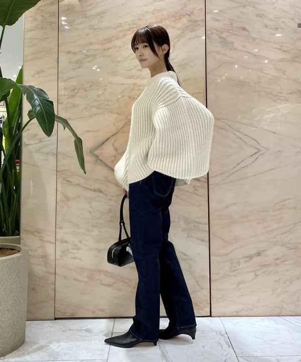 茂野 真楓さんの「BEAMS WOMEN｜Mr.BALLOONｸﾙｰ」を使ったコーディネート