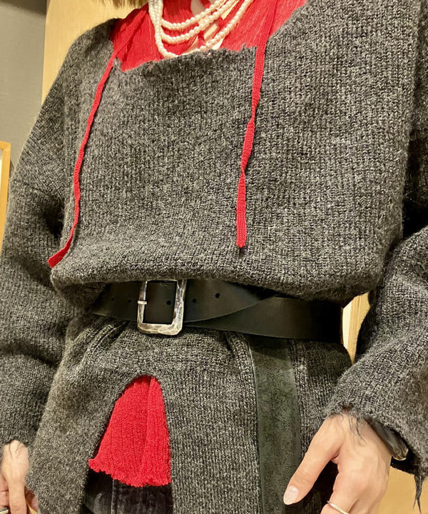 小原 もこさんの「BEAMS WOMEN｜BEAMS BOY / 樹脂 パール ロング ネックレス」を使ったコーディネート