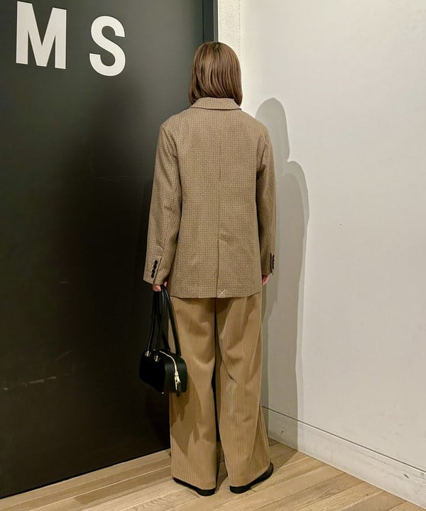 早川 萌子さんの「BEAMS WOMEN｜チェック オーバー ジャケット」を使ったコーディネート