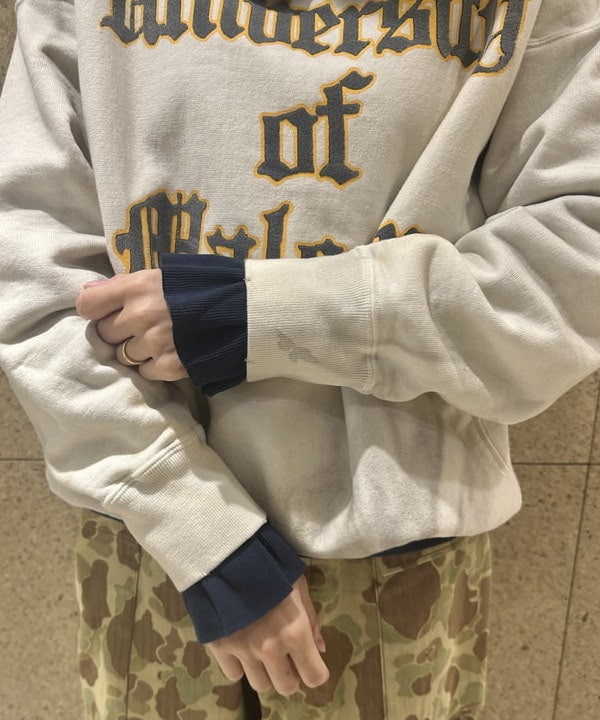 MATSUMOTO AMIさんの「BEAMS WOMEN｜ソロテックス M-65 パーカ」を使ったコーディネート