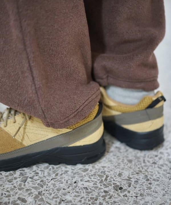 BAKU(東江 漠)さんの「BEAMS WOMEN｜【別注】Champion / Fleece Stand Zip Jacket」を使ったコーディネート