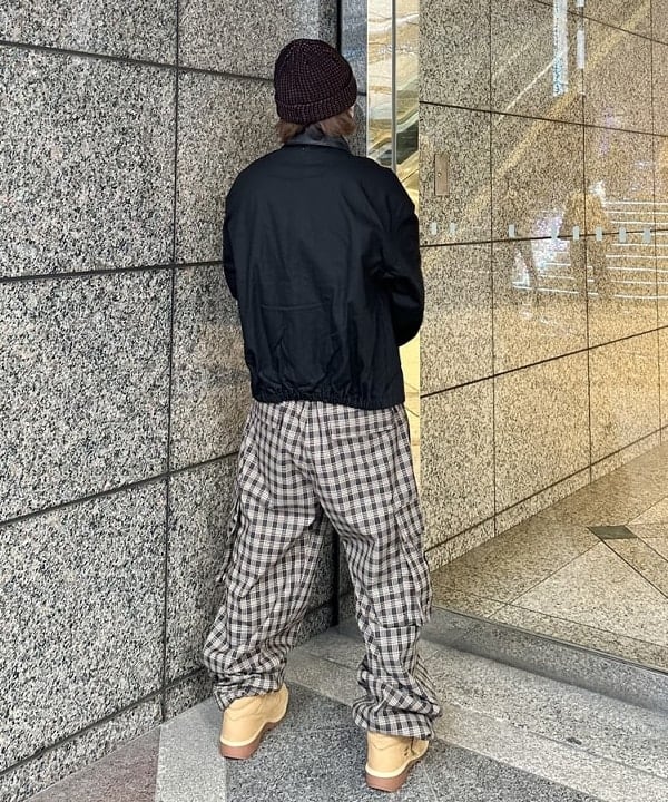 吉田 洸輝さんの「BEAMS WOMEN｜3トーン アクリル ビーニー」を使ったコーディネート
