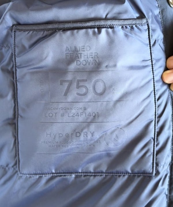 うえきんぐさんの「ダウン ミリタリー ライナージャケット」を使ったコーディネート