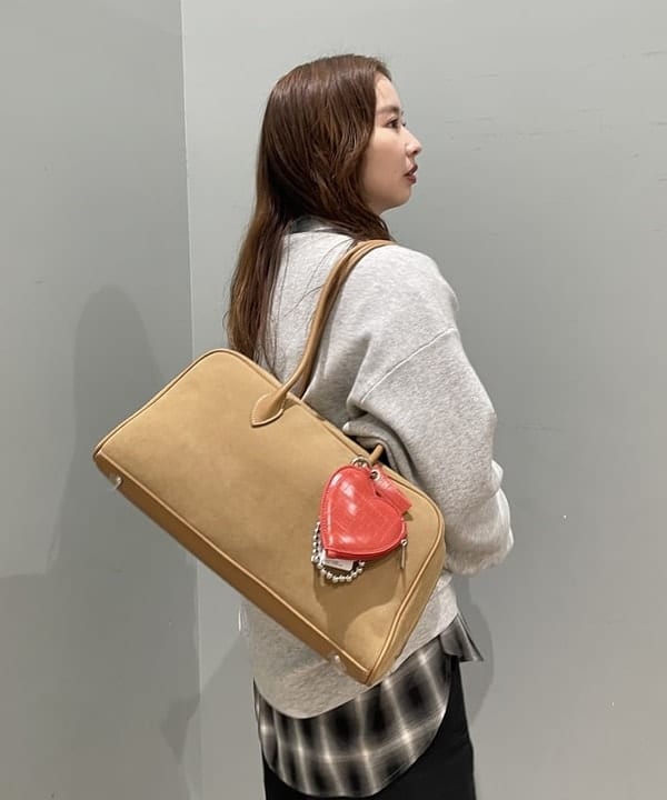 reiさんの「BEAMS WOMEN｜オンブレチェック ビッグ シャツ」を使ったコーディネート