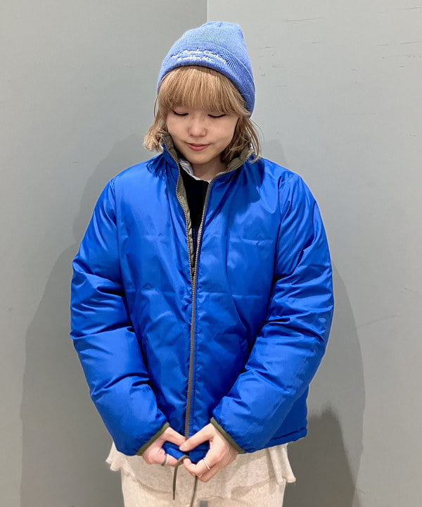 小原 もこさんの「BEAMS WOMEN｜リバーシブル ダウン ジャケット」を使ったコーディネート