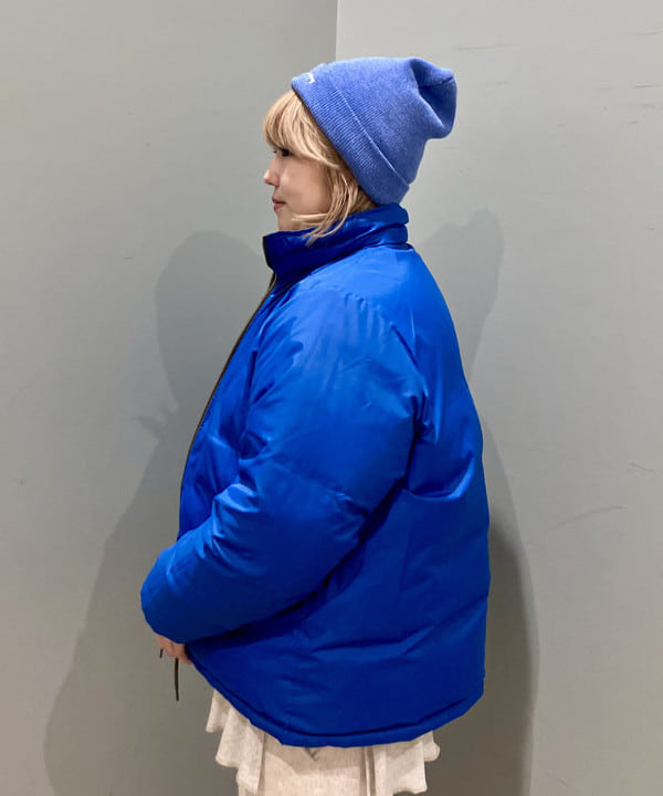 小原 もこさんの「BEAMS WOMEN｜リバーシブル ダウン ジャケット」を使ったコーディネート